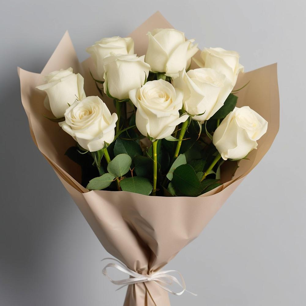 Букет 9 Белых роз Эдлесс Лав в Плесецке