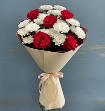 Букет цветов из:  Розы и Хризантемы в Плесецке