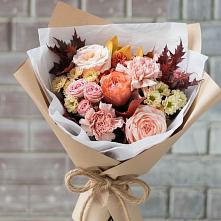 Букет цветов из:  Гвоздики, Хризантемы и Розы в Плесецке