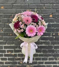 Букет цветов из:  Герберы и Хризантемы в Плесецке